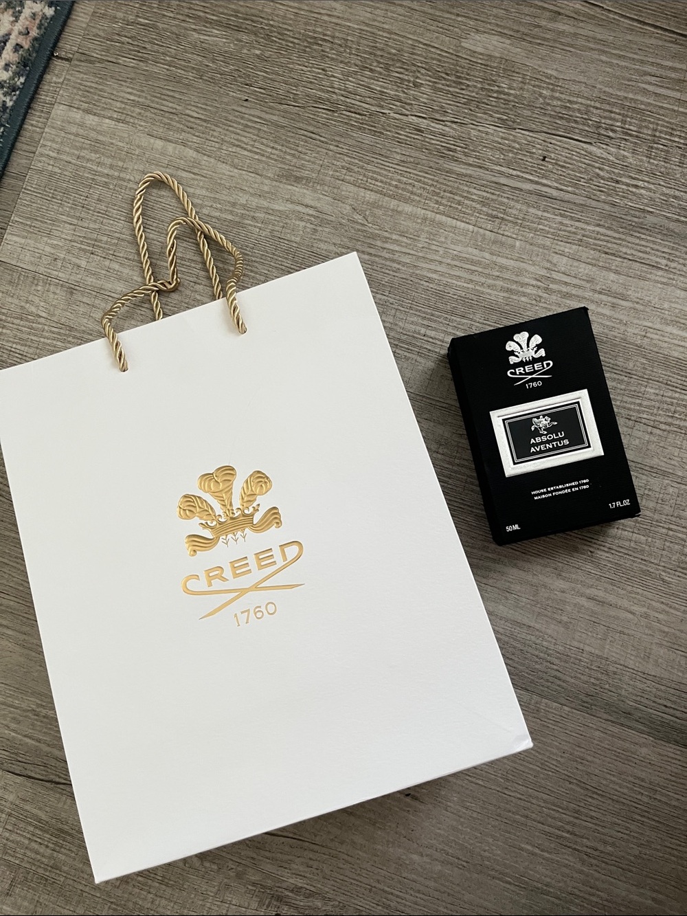 Creed gift bag and box only